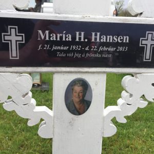 Mynd á leiðiskross