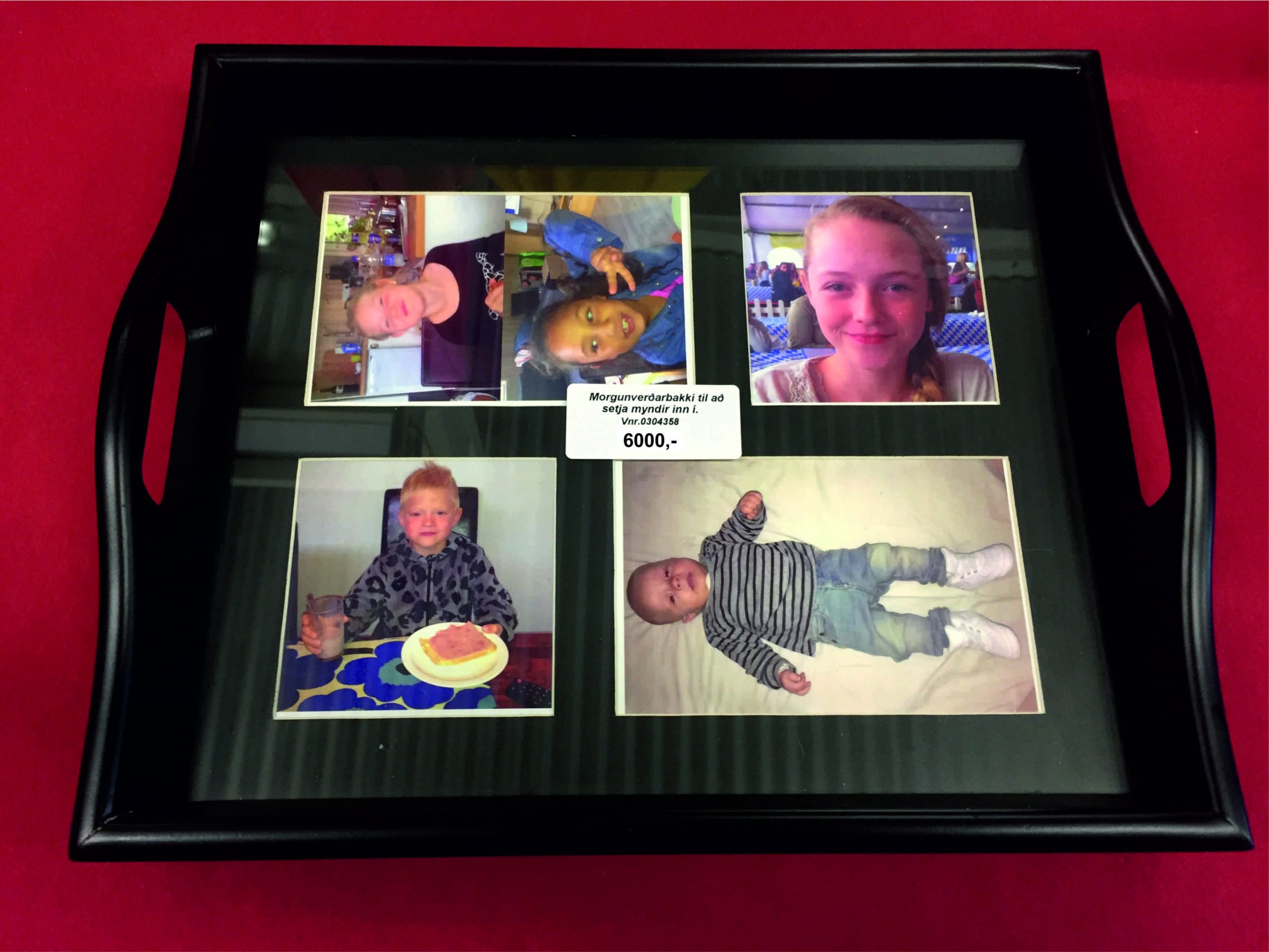 Morgunverðarbakki með þínum myndum 33,33% afsláttur