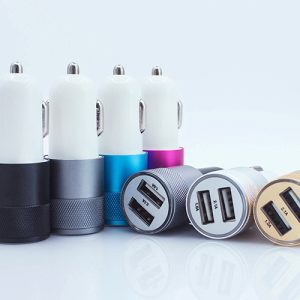 Hleðslutengi í bíl