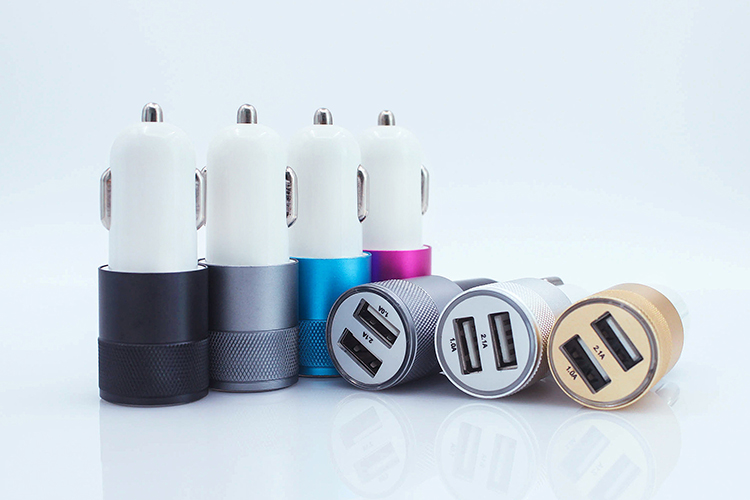 Hleðslutengi í bíl