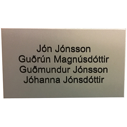 MM - Póstkassaskilti - Silfrað með svörtum stöfum