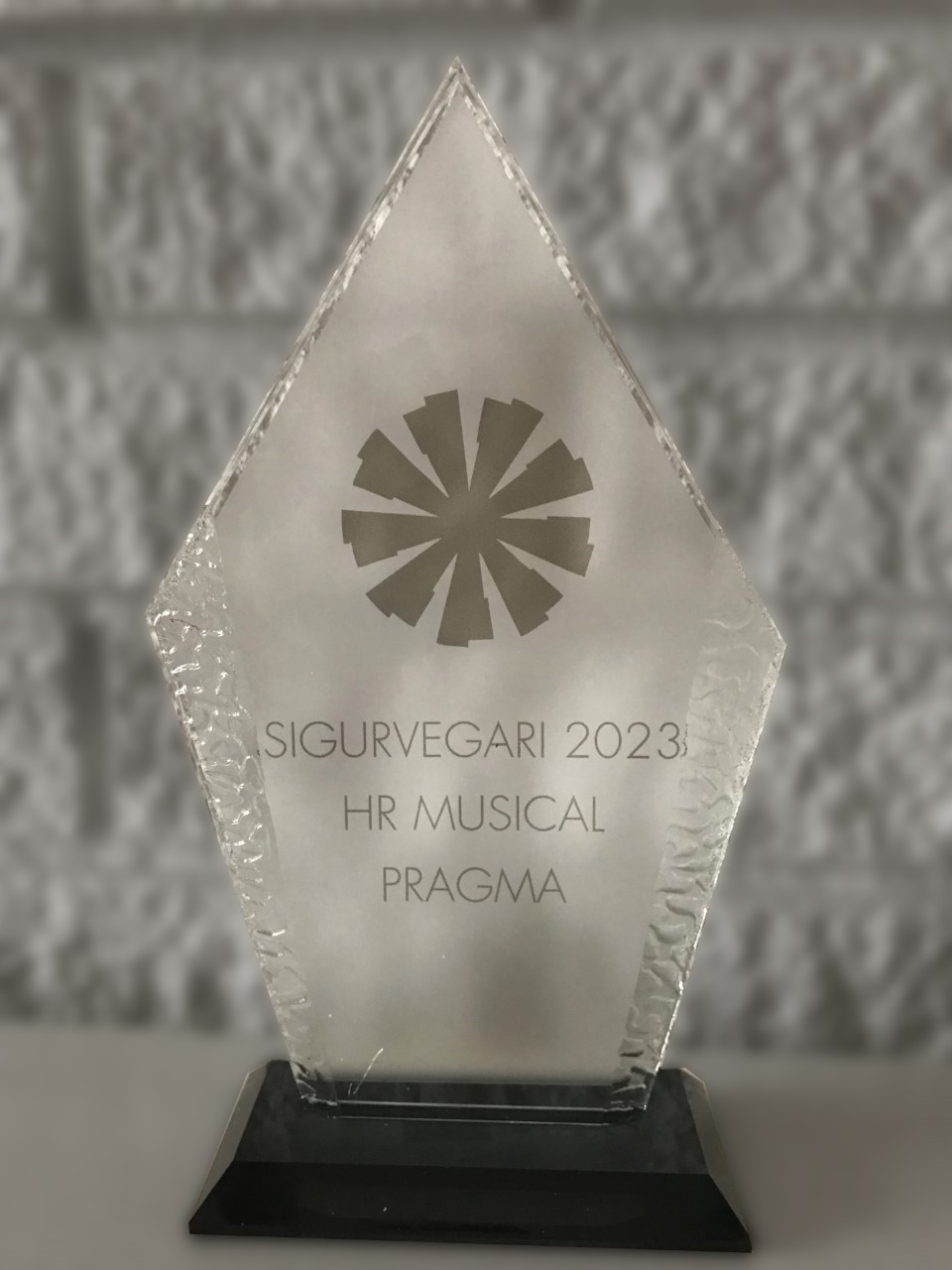 GL.050 Glerverðlaun 20cm, 22cm - Image 2