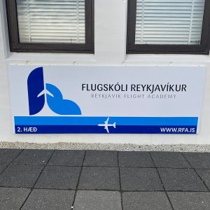 Flugskóli-Reykjavíkur-skilti