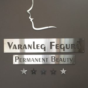 Varanleg-Fegurð-2